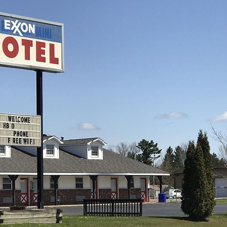 Exxon Quik Stop & Motel Wausaukee Zewnętrze zdjęcie