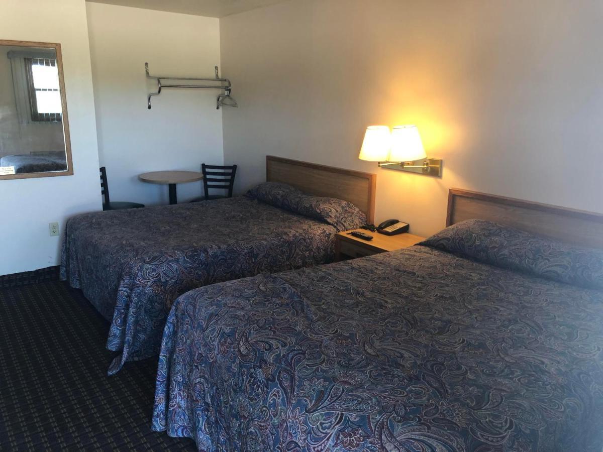 Exxon Quik Stop & Motel Wausaukee Zewnętrze zdjęcie
